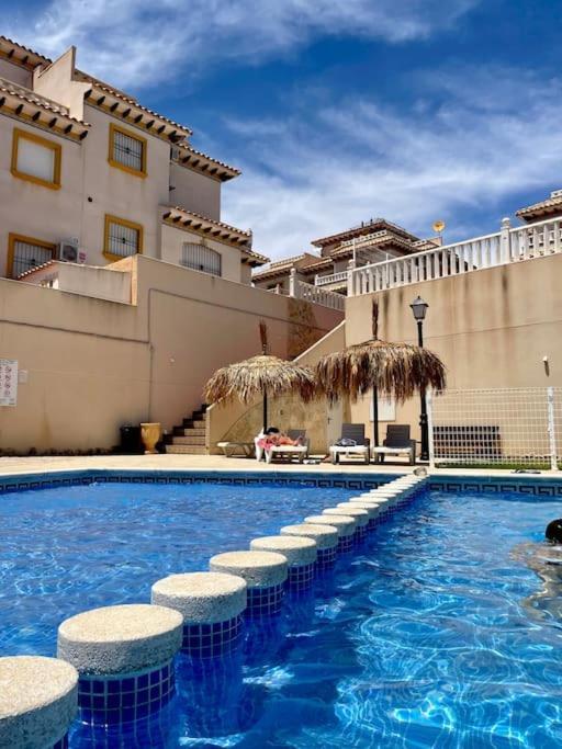 Casa Andres. Two Bed Penthouse Pool & Terrace Apartment Alicante Bagian luar foto