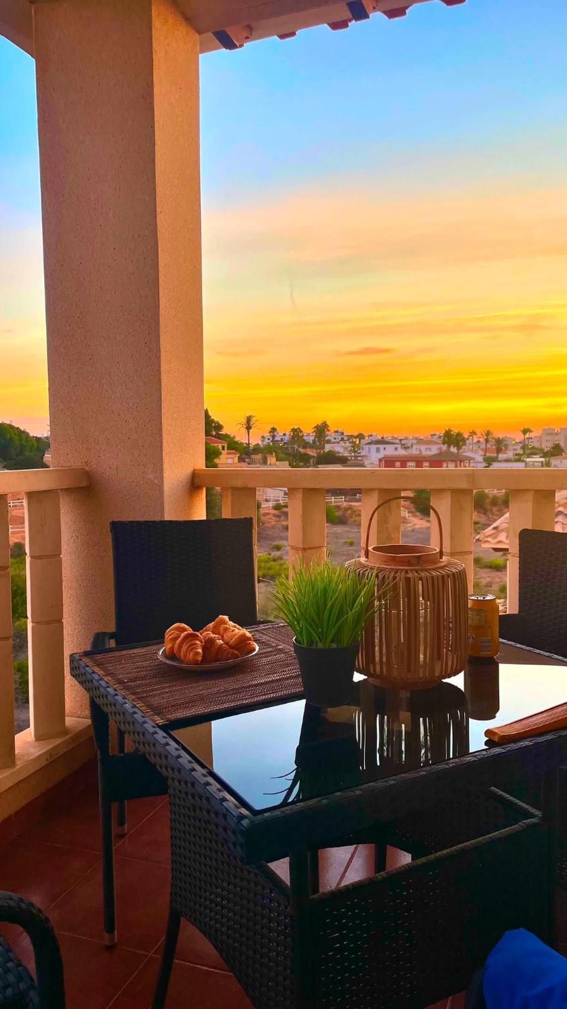 Casa Andres. Two Bed Penthouse Pool & Terrace Apartment Alicante Bagian luar foto