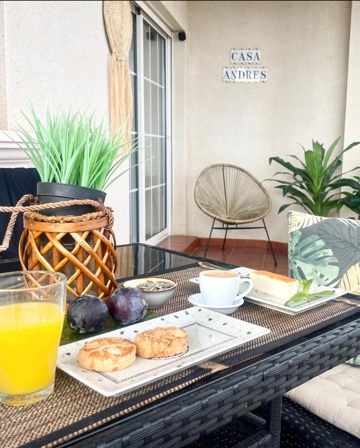 Casa Andres. Two Bed Penthouse Pool & Terrace Apartment Alicante Bagian luar foto