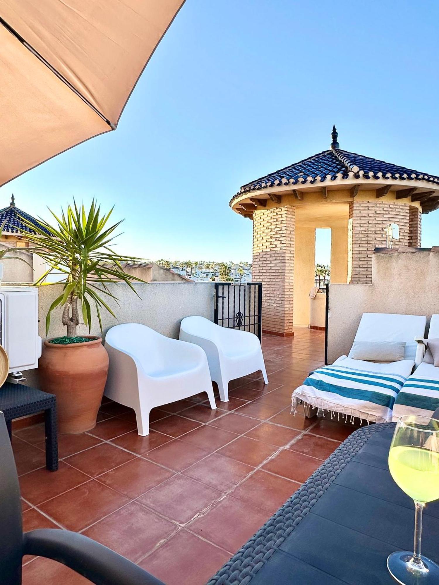 Casa Andres. Two Bed Penthouse Pool & Terrace Apartment Alicante Bagian luar foto